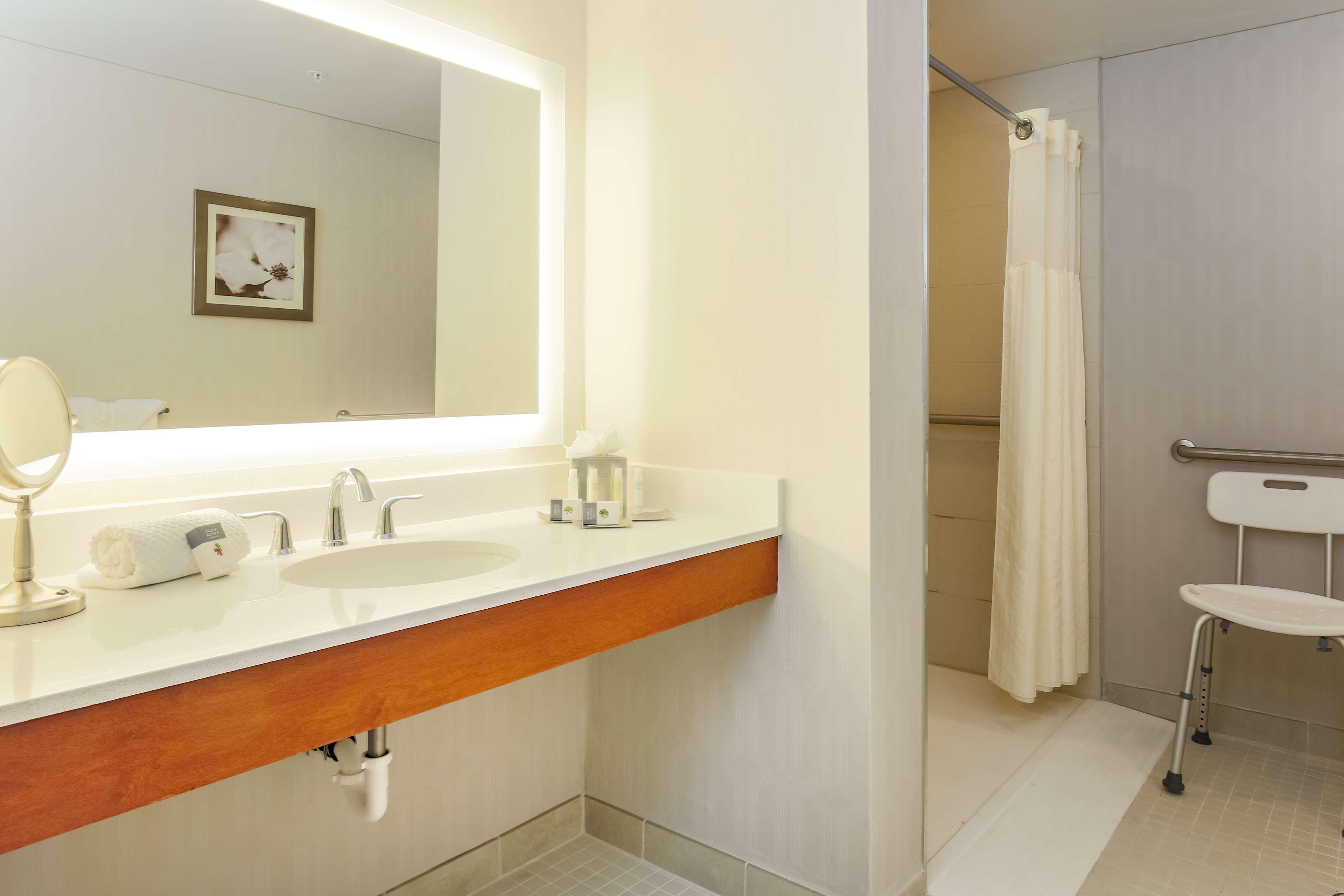 Doubletree By Hilton Atlanta Airport Hotel College Park Kültér fotó