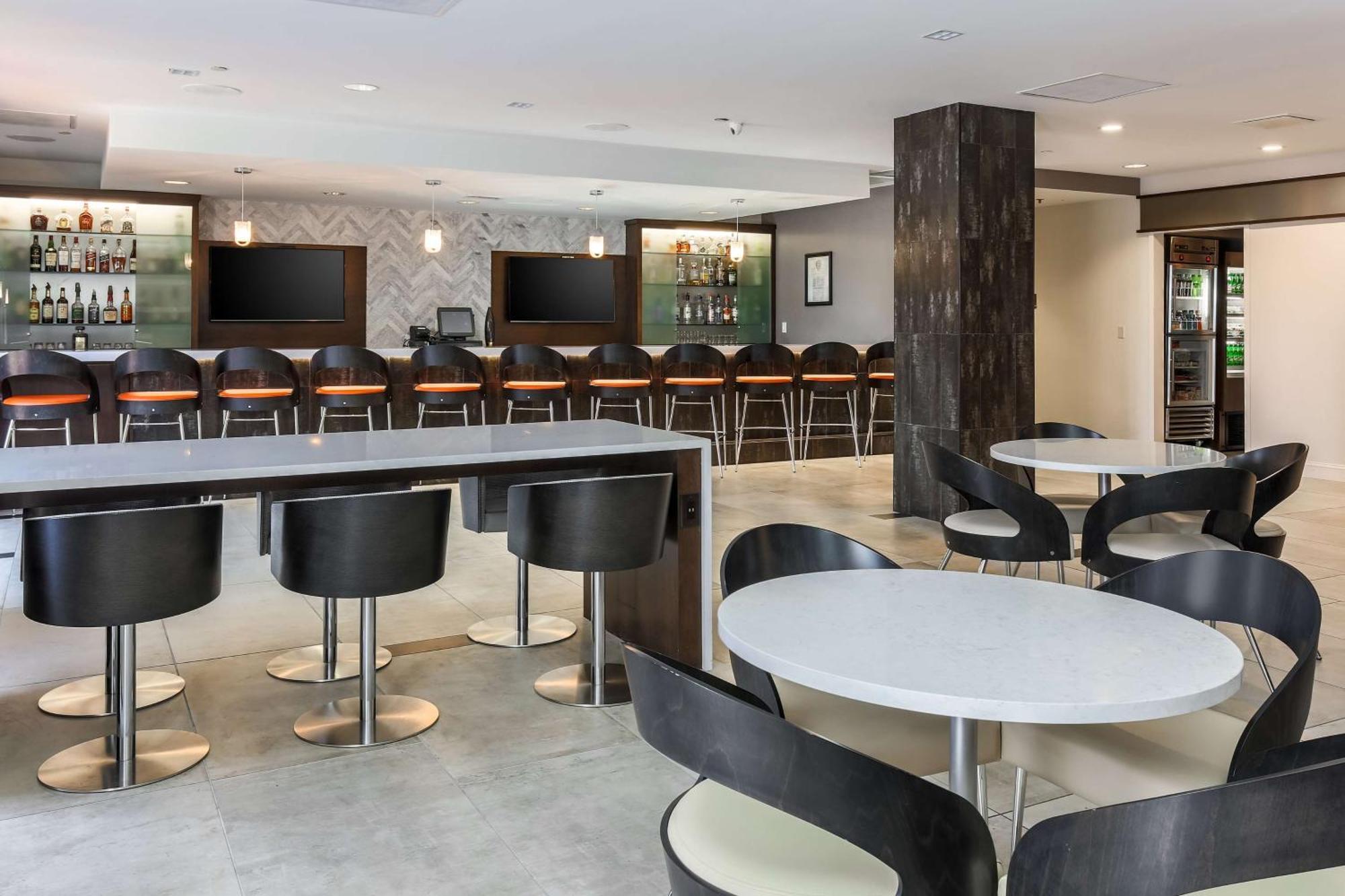 Doubletree By Hilton Atlanta Airport Hotel College Park Kültér fotó