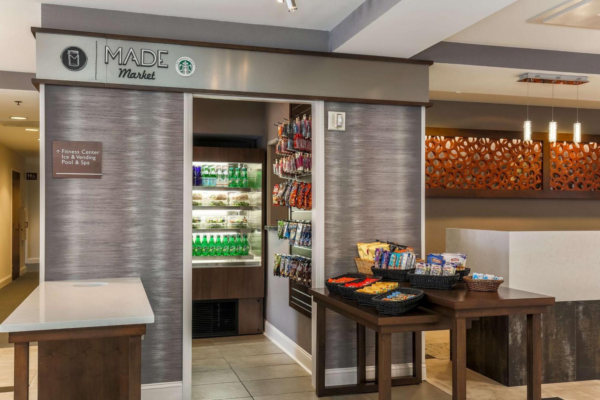 Doubletree By Hilton Atlanta Airport Hotel College Park Kültér fotó
